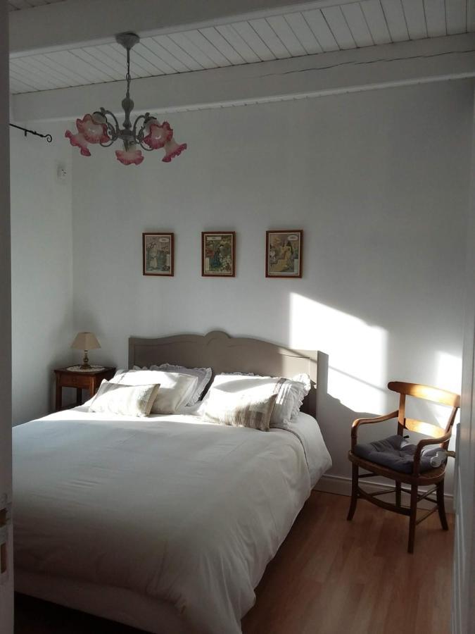 Les Chambres De Marie Le Saint Bagian luar foto